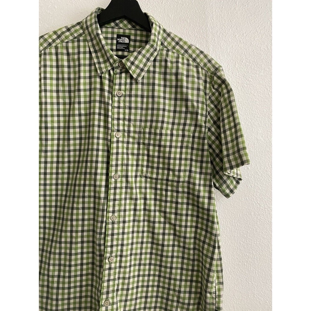 North Face Men’s Green 100% Cotton Short Sleeve Button Front Collar Shirt L G38